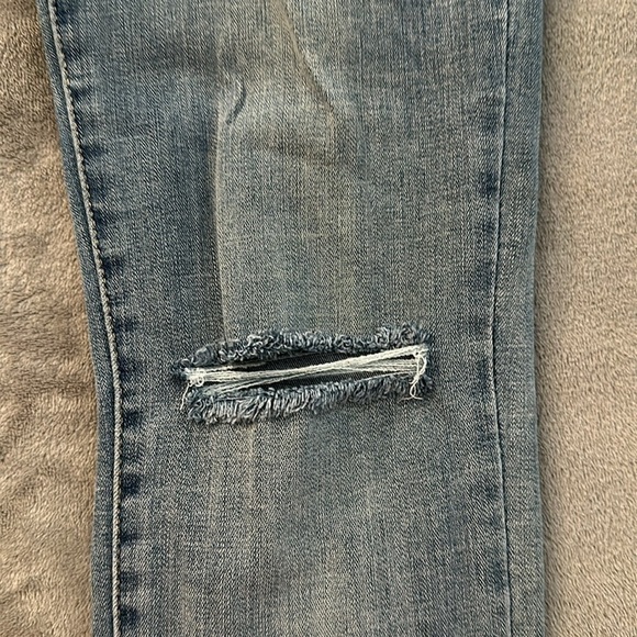 Levi’s Ripped Knees 710 Super Skinny Fit Jeans - Light Wash - Size W30xL32 - Picture 4 of 10